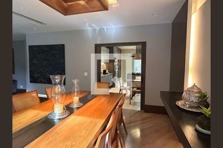 Apartamento à venda com 3 quartos, 220m² em Campo Belo, São Paulo