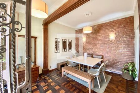 Sala  de casa à venda com 5 quartos, 300m² em Lagoa, Rio de Janeiro