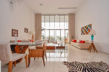 Apartamento à venda com 4 quartos, 500m² em Barra da Tijuca, Rio de Janeiro