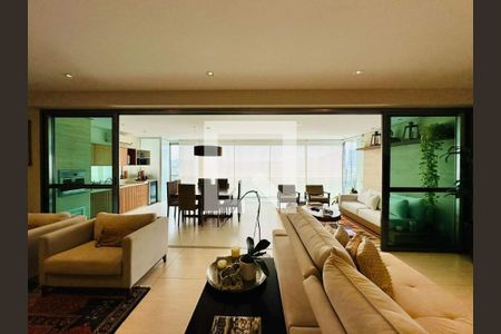 Apartamento à venda com 4 quartos, 310m² em Barra da Tijuca, Rio de Janeiro