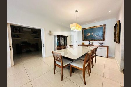 Apartamento à venda com 4 quartos, 310m² em Barra da Tijuca, Rio de Janeiro