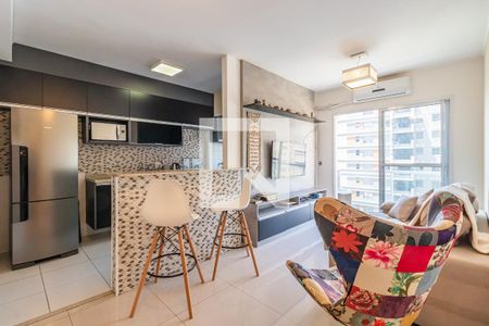 Sala de apartamento para alugar com 1 quarto, 50m² em Alphaville Industrial, Barueri