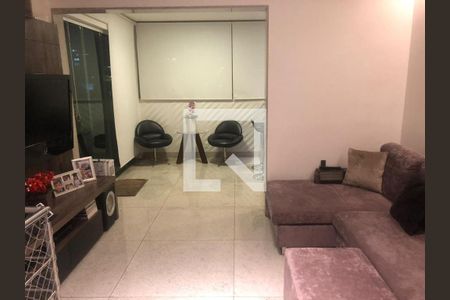 Apartamento à venda com 4 quartos, 67m² em Sagrada Família, Belo Horizonte