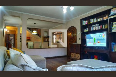 Casa à venda com 3 quartos, 280m² em Vila Curuçá, Santo André