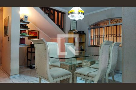 Casa à venda com 3 quartos, 280m² em Vila Curuçá, Santo André