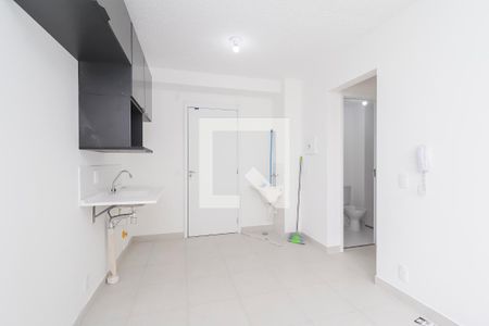 Sala/Cozinha de apartamento para alugar com 2 quartos, 33m² em Vila Nova Curuca, São Paulo