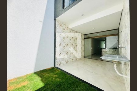 Casa à venda com 2 quartos, 120m² em Candelária, Belo Horizonte