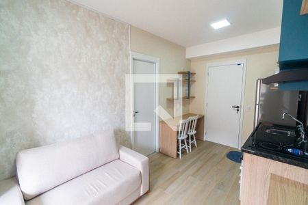 Sala/Cozinha de kitnet/studio para alugar com 1 quarto, 29m² em Jardim Prudência, São Paulo