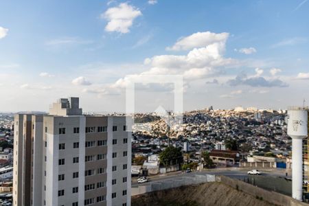 Vista da Suíte de apartamento para alugar com 3 quartos, 69m² em Palmeiras, Belo Horizonte