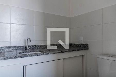 Banheiro da Suíte de apartamento para alugar com 3 quartos, 69m² em Palmeiras, Belo Horizonte