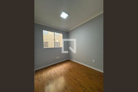Foto 03 de apartamento à venda com 2 quartos, 38m² em Colônia (Zona Leste), São Paulo