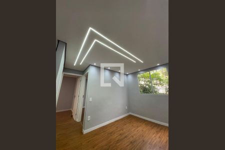 Foto 01 de apartamento à venda com 2 quartos, 38m² em Colônia (Zona Leste), São Paulo