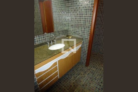 Casa à venda com 3 quartos, 400m² em Jardim da Gloria, São Paulo