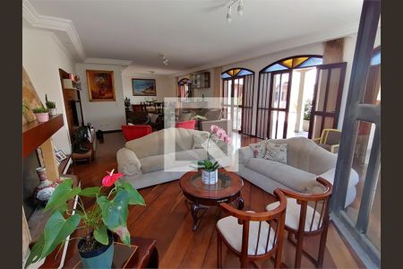 Casa à venda com 3 quartos, 400m² em Jardim da Gloria, São Paulo