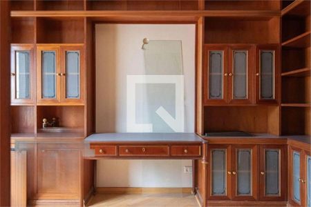 Apartamento à venda com 4 quartos, 700m² em Planalto Paulista, São Paulo