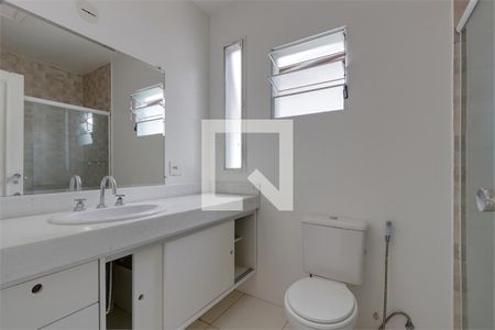 Casa à venda com 3 quartos, 226m² em Jardim Petropolis, São Paulo