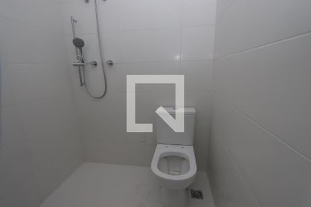 Banheiro de kitnet/studio para alugar com 1 quarto, 25m² em Vila Mariana, São Paulo