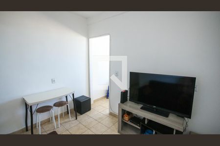 Sala de apartamento para alugar com 1 quarto, 35m² em Guilhermina, Praia Grande