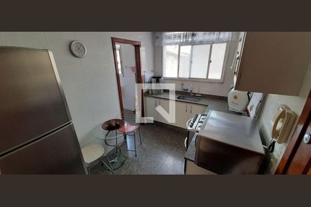 Apartamento à venda com 4 quartos, 140m² em Sagrada Família, Belo Horizonte