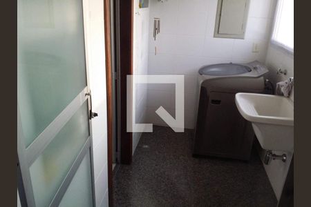 Apartamento à venda com 4 quartos, 140m² em Sagrada Família, Belo Horizonte