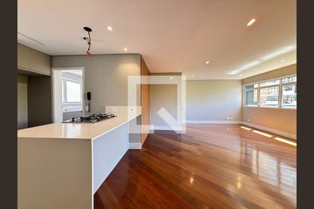 Sala de apartamento à venda com 2 quartos, 100m² em Itaim Bibi, São Paulo