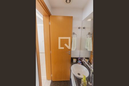 Lavabo de apartamento à venda com 4 quartos, 289m² em Sagrada Família, Belo Horizonte