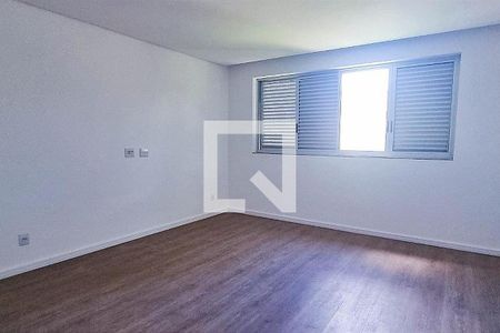 Casa à venda com 4 quartos, 250m² em Buritis, Belo Horizonte