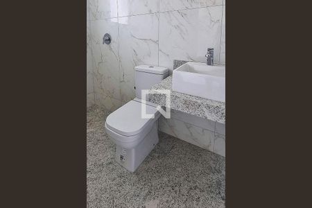 Casa à venda com 4 quartos, 250m² em Buritis, Belo Horizonte