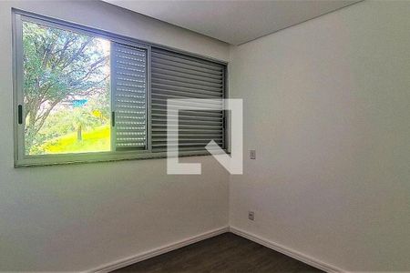 Casa à venda com 4 quartos, 250m² em Buritis, Belo Horizonte