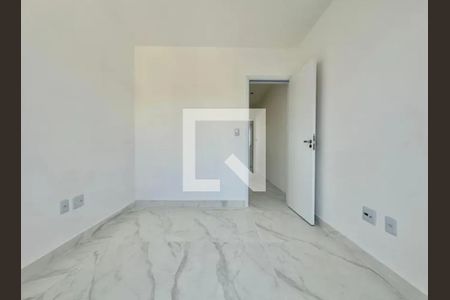 Casa à venda com 2 quartos, 110m² em São João Batista, Belo Horizonte
