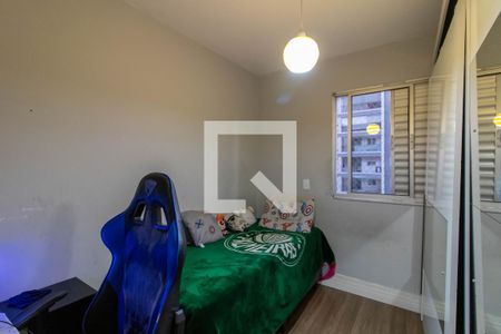 Quarto de apartamento para alugar com 2 quartos, 58m² em Jardim Flor da Montanha, Guarulhos