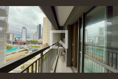 Varanda de kitnet/studio para alugar com 1 quarto, 25m² em Sumarezinho, São Paulo