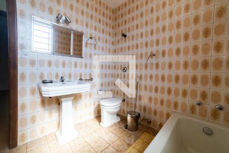 Banheiro Social de casa à venda com 8 quartos, 883m² em Santa Tereza, Belo Horizonte