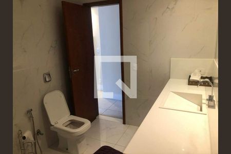 Casa à venda com 1 quarto, 600m² em Itanhangá, Rio de Janeiro