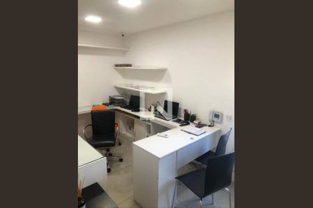 Casa à venda com 1 quarto, 600m² em Itanhangá, Rio de Janeiro