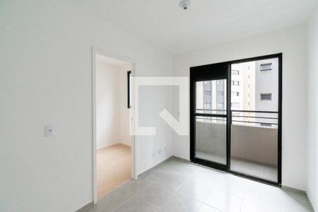 Sala de apartamento para alugar com 2 quartos, 36m² em Jardim Oriental, São Paulo