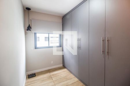 Quarto  de apartamento à venda com 2 quartos, 69m² em Alphaville, Barueri