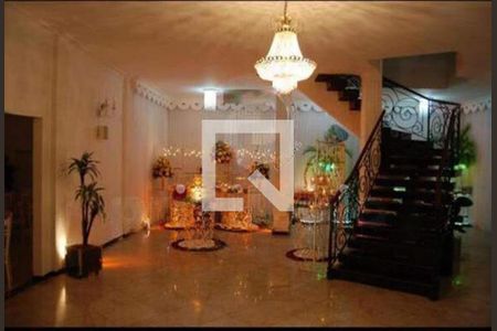 Casa à venda com 3 quartos, 500m² em Vila da Penha, Rio de Janeiro