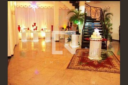 Casa à venda com 3 quartos, 500m² em Vila da Penha, Rio de Janeiro