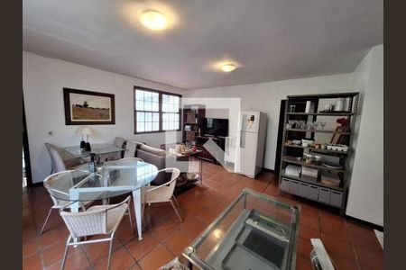 Casa à venda com 5 quartos, 306m² em Freguesia (Jacarepaguá), Rio de Janeiro