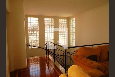Casa à venda com 4 quartos, 430m² em Interlagos, São Paulo