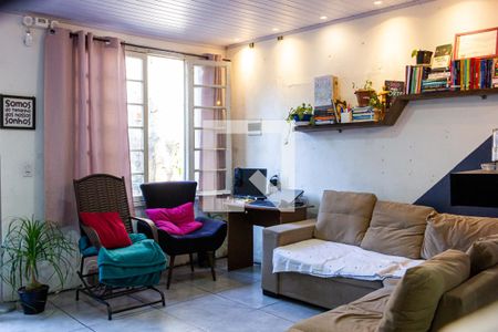 Sala de casa para alugar com 2 quartos, 80m² em Jardim Universitario, Viamão
