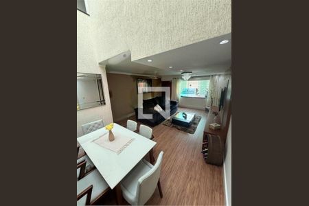 Casa à venda com 3 quartos, 110m² em Vila Antonieta, São Paulo