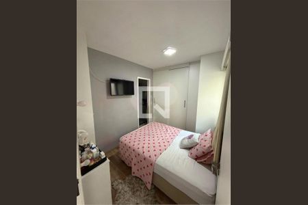 Casa à venda com 3 quartos, 110m² em Vila Antonieta, São Paulo