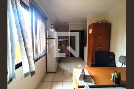 Casa à venda com 3 quartos, 178m² em Vila Darli, São Paulo