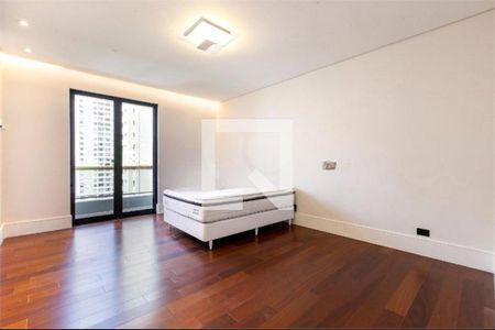 Apartamento à venda com 3 quartos, 631m² em Cerqueira César, São Paulo