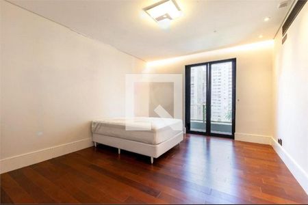 Apartamento à venda com 3 quartos, 631m² em Cerqueira César, São Paulo
