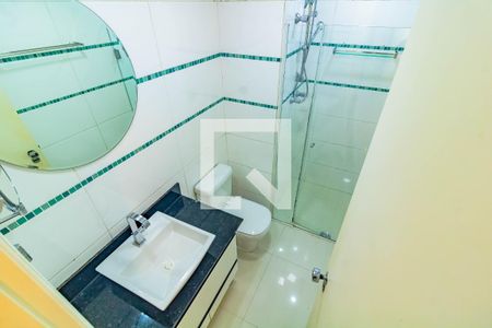 Banheiro da Suíte 1 de apartamento para alugar com 2 quartos, 72m² em Vila Guarani (zona Sul), São Paulo