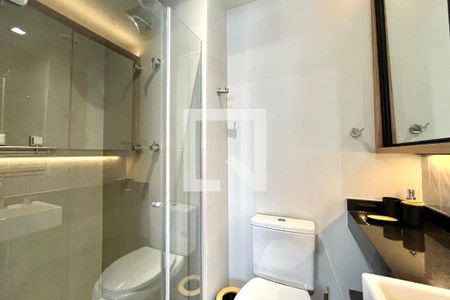 Banheiro de kitnet/studio para alugar com 1 quarto, 29m² em Vila Clementino, São Paulo