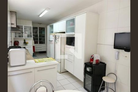 Apartamento à venda com 4 quartos, 241m² em Chácara Santo Antônio (Zona Sul), São Paulo